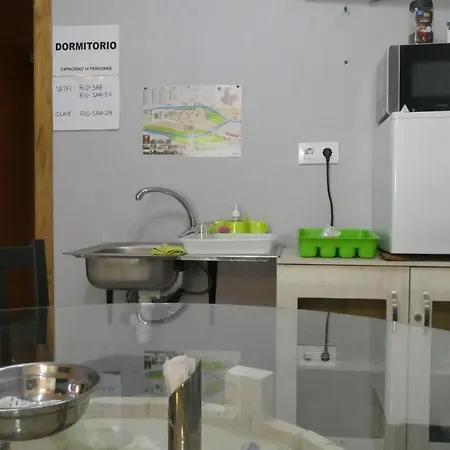 Hostel Cafeteria Rio Sar *