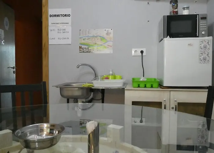 Hostel Cafeteria Rio Sar *